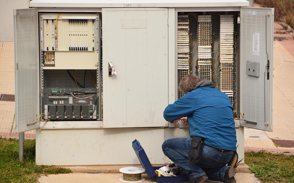 activité électricien Élancourt